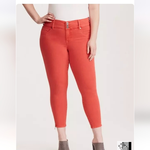 🍁🍂Torrid 18T Stiletto Zip Jegging - Tomato Red Wash - Picture 2 of 8